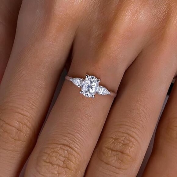 2.1cttw Oval Cut Moissanites 3 stone D Color VVS1 Clarity Engagement Ring - Picture 5 of 6